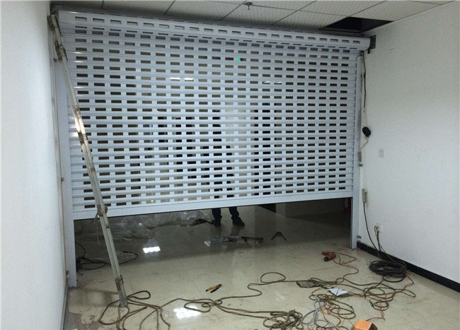濟(jì)南卷簾門廠家為大家詳細(xì)介紹電動(dòng)卷簾門故障維修大全，建議收藏！